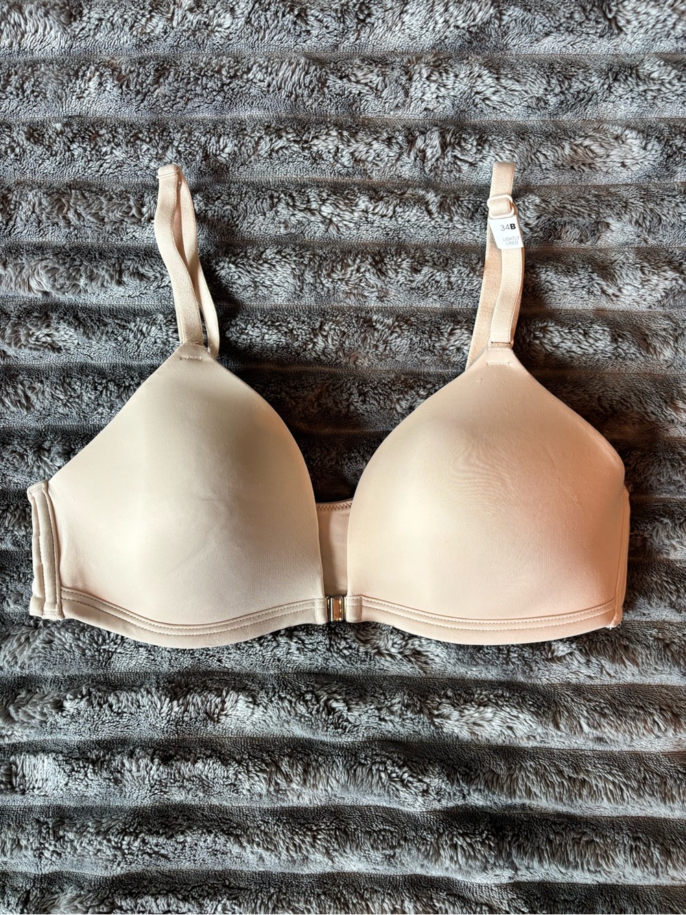 PINK wear everywhere Seamless Nude T-Shirt Bra with Front Closure 34B
